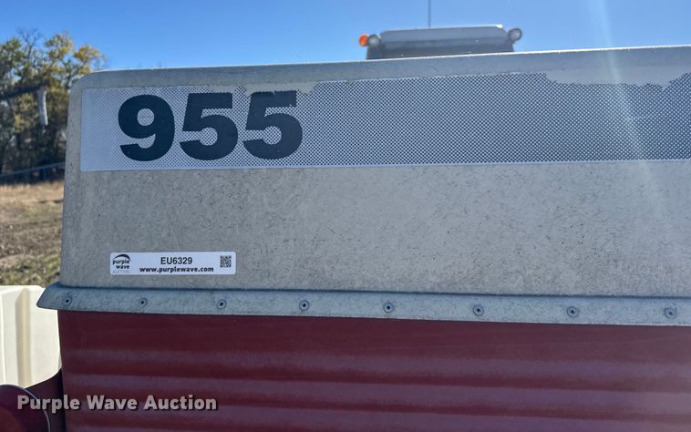 image for item EU6329 Case 955 Cycle Air planter