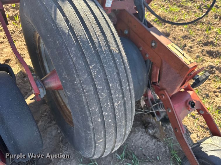 image for item EU6329 Case 955 Cycle Air planter