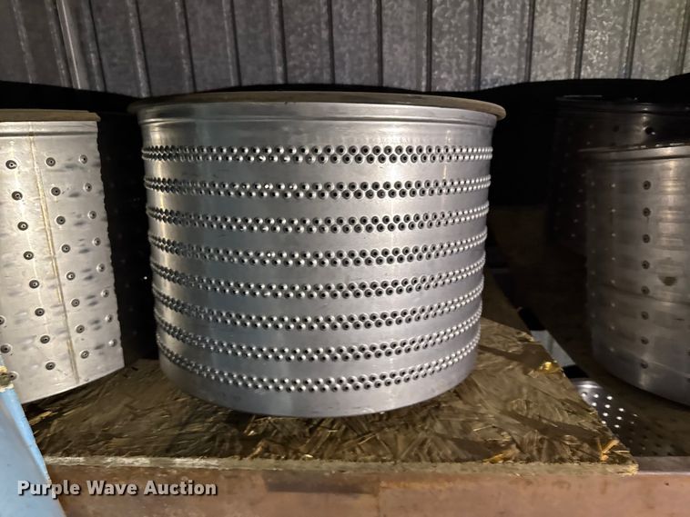 image for item EU6329 Case 955 Cycle Air planter