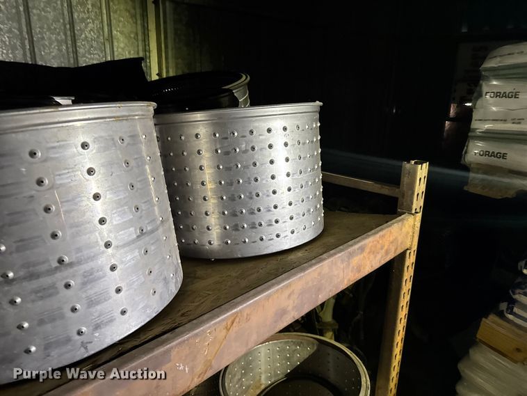 image for item EU6329 Case 955 Cycle Air planter