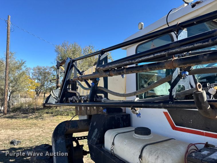 image for item EU6330 Spra-coupe 4440 sprayer