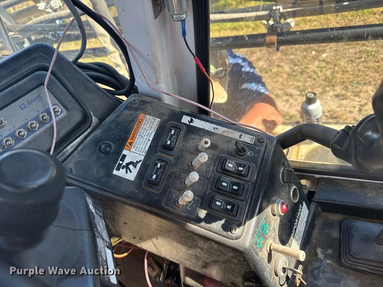 image for item EU6330 Spra-coupe 4440 sprayer