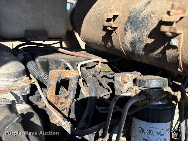 image for item EU6330 Spra-coupe 4440 sprayer