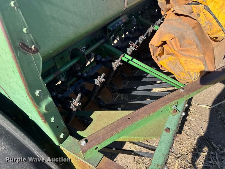 image for item EU6332 John Deere 8350 grain drill