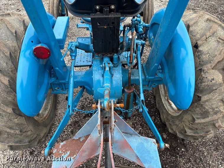 image for item EV2536 Ford B1123C tractor
