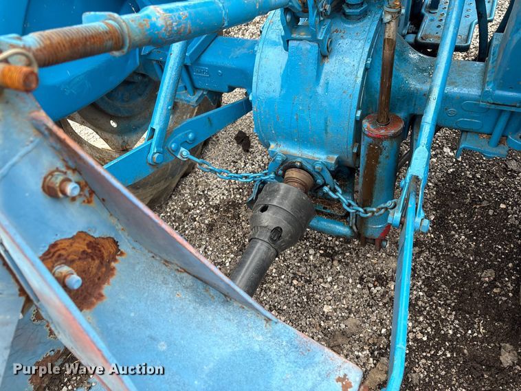 image for item EV2536 Ford B1123C tractor