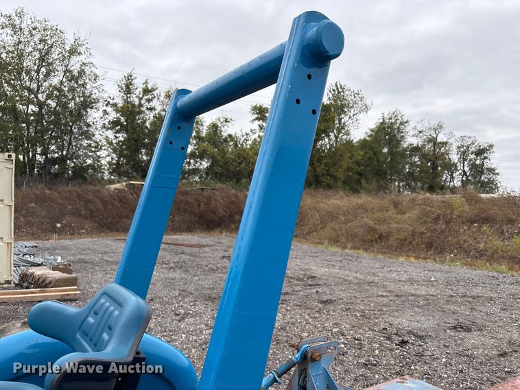 image for item EV2536 Ford B1123C tractor