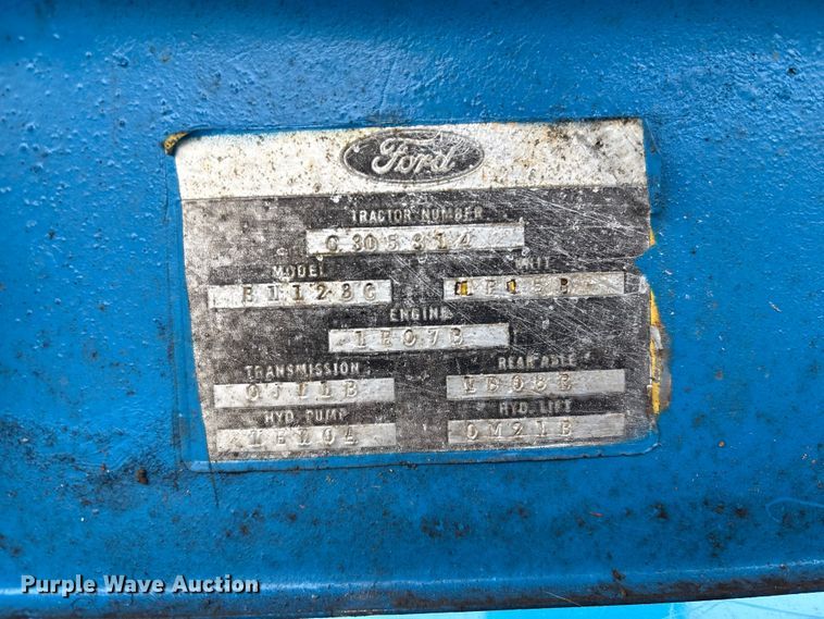 image for item EV2536 Ford B1123C tractor