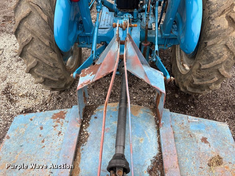 image for item EV2536 Ford B1123C tractor