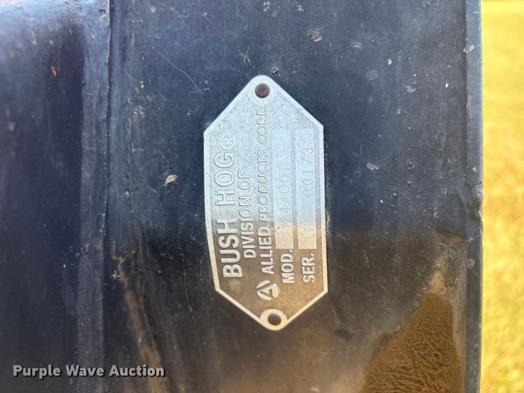 image for item EV2551 Case IH 385 tractor