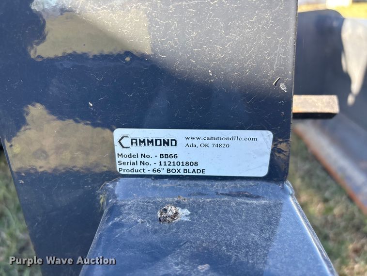 image for item EV2551 Case IH 385 tractor