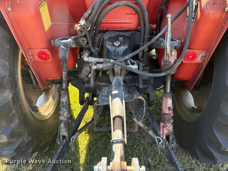 image for item EV2551 Case IH 385 tractor