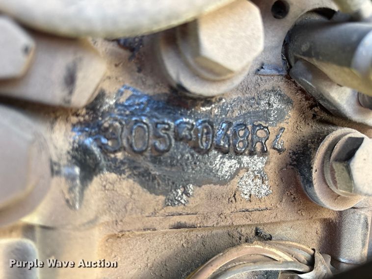 image for item EV2551 Case IH 385 tractor