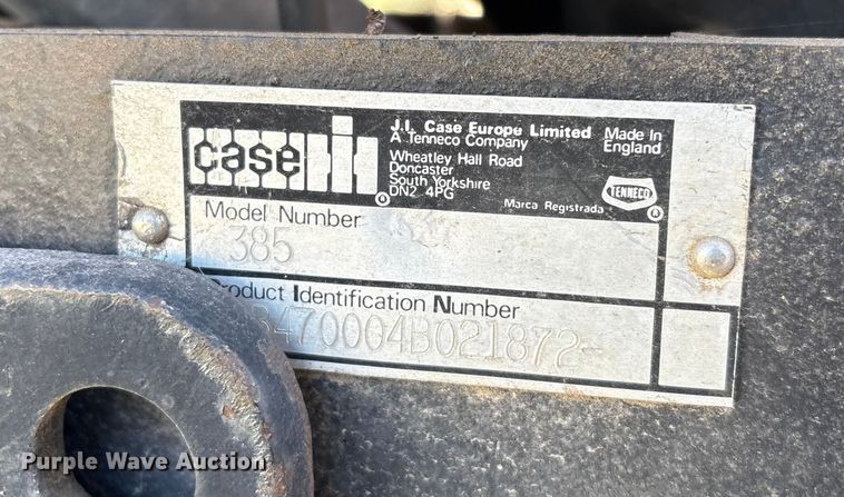 image for item EV2551 Case IH 385 tractor