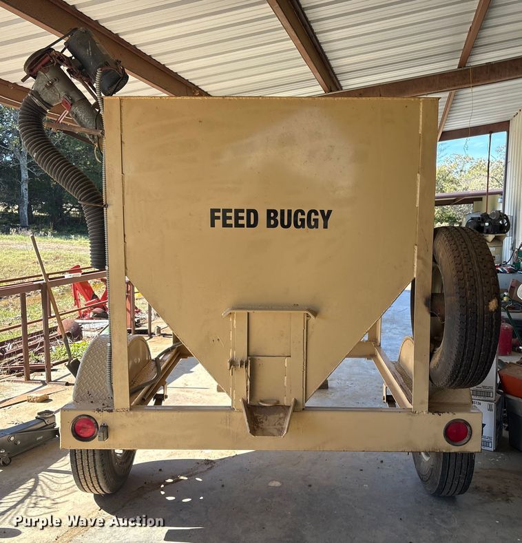 image for item EV2552 2011 Jennings Trailers FB081 Sure-Pull feed buggy