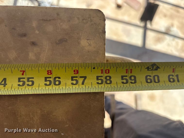 image for item EV2552 2011 Jennings Trailers FB081 Sure-Pull feed buggy