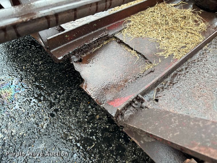 image for item EV3222 Ford tractor