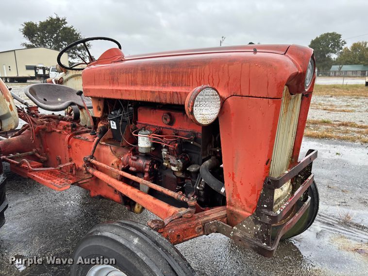 image for item EV3222 Ford tractor