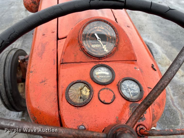 image for item EV3222 Ford tractor