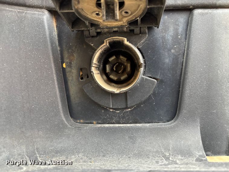 image for item EV3230 2011 Chevrolet Silverado 1500 Ext. Cab pickup truck