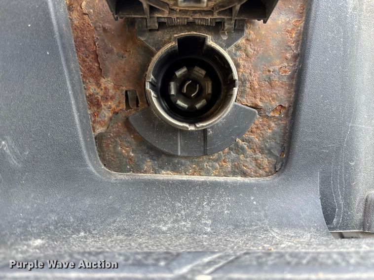 image for item EV3231 2011 Chevrolet Silverado 1500 LT Ext. Cab pickup truck