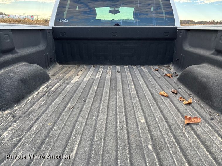 image for item EV3231 2011 Chevrolet Silverado 1500 LT Ext. Cab pickup truck