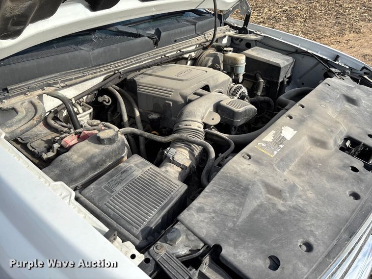 image for item EV3231 2011 Chevrolet Silverado 1500 LT Ext. Cab pickup truck