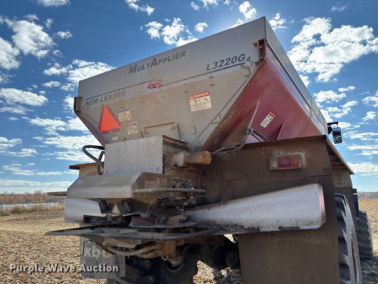 image for item EV3233 Miller Atlas 3654 spreader
