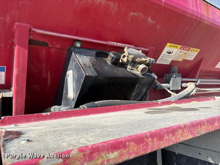 image for item EV3233 Miller Atlas 3654 spreader