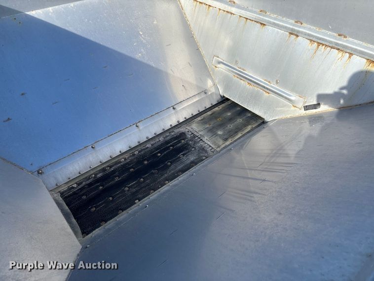 image for item EV3233 Miller Atlas 3654 spreader