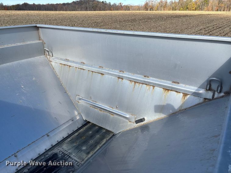 image for item EV3233 Miller Atlas 3654 spreader