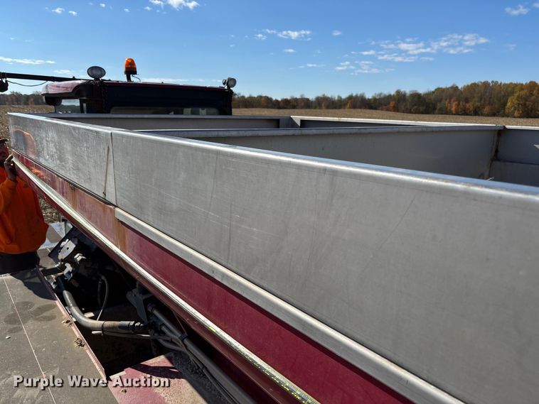 image for item EV3233 Miller Atlas 3654 spreader