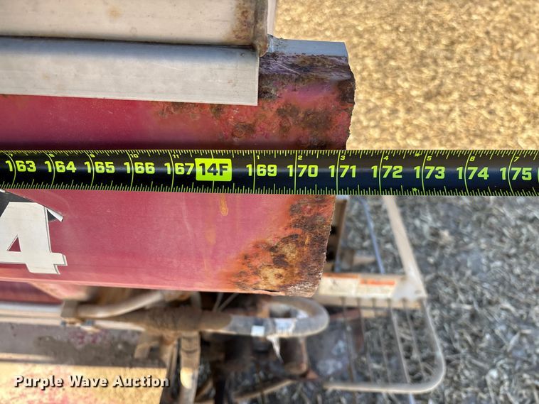 image for item EV3233 Miller Atlas 3654 spreader