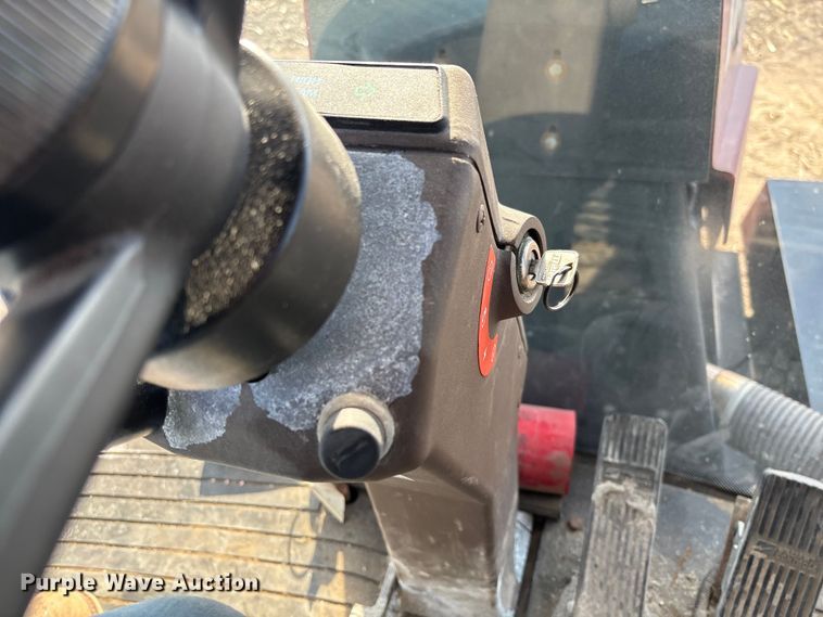 image for item EV3233 Miller Atlas 3654 spreader