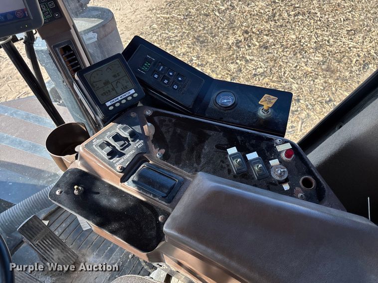 image for item EV3233 Miller Atlas 3654 spreader