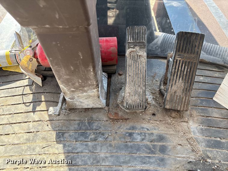 image for item EV3233 Miller Atlas 3654 spreader