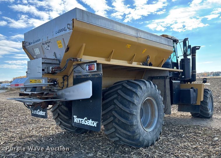 image for item EV3234 2018 TerraGator TG8400B spreader