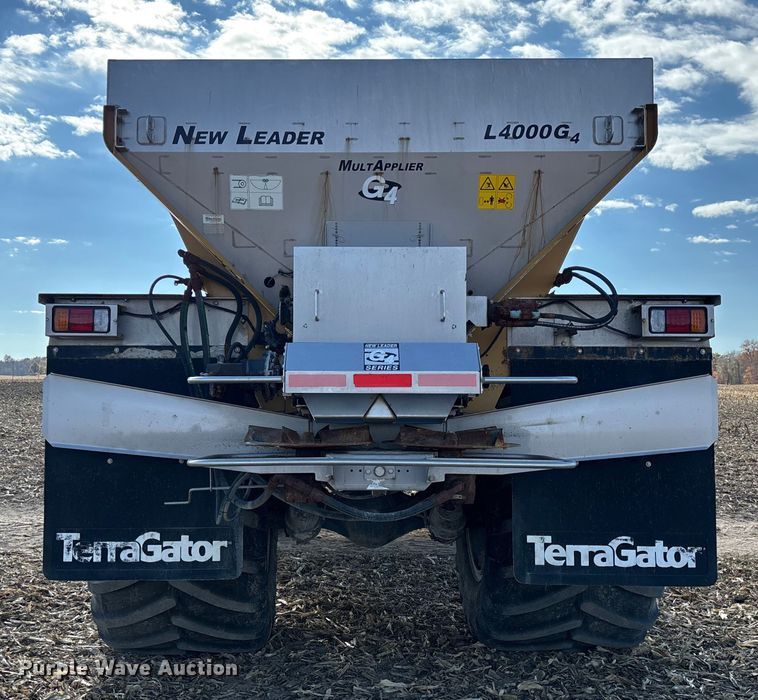 image for item EV3234 2018 TerraGator TG8400B spreader
