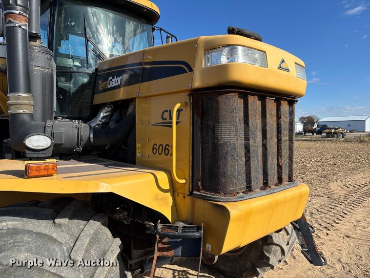 image for item EV3234 2018 TerraGator TG8400B spreader