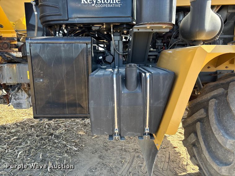 image for item EV3234 2018 TerraGator TG8400B spreader