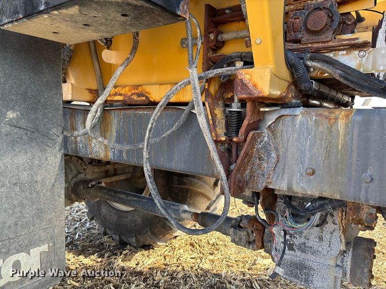 image for item EV3234 2018 TerraGator TG8400B spreader