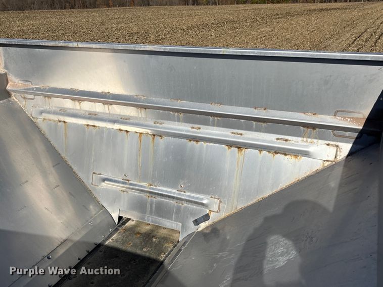 image for item EV3234 2018 TerraGator TG8400B spreader