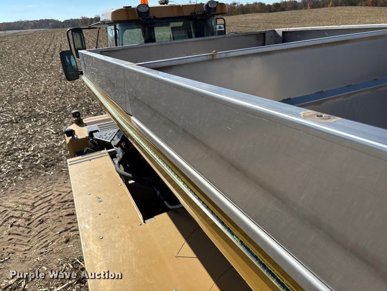 image for item EV3234 2018 TerraGator TG8400B spreader