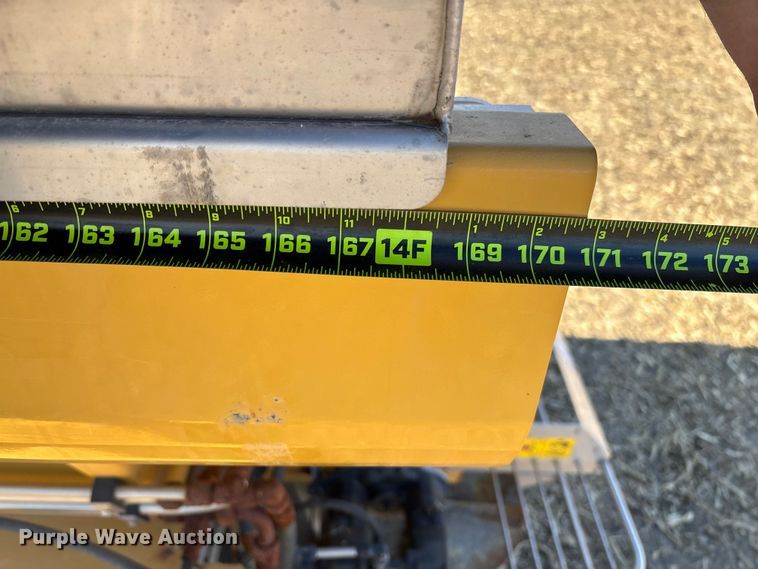 image for item EV3234 2018 TerraGator TG8400B spreader