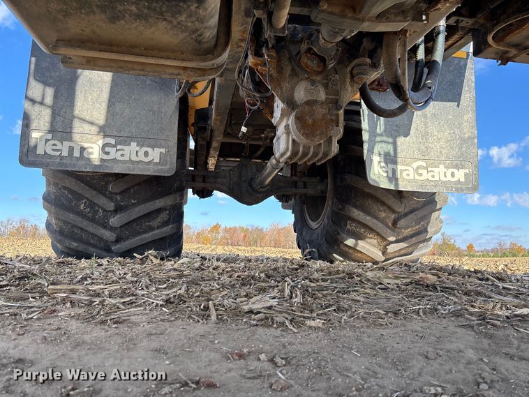 image for item EV3234 2018 TerraGator TG8400B spreader