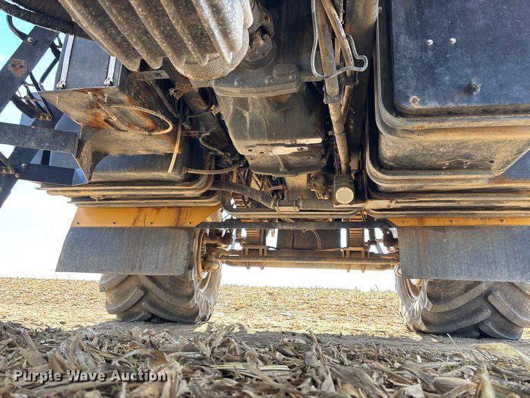 image for item EV3234 2018 TerraGator TG8400B spreader