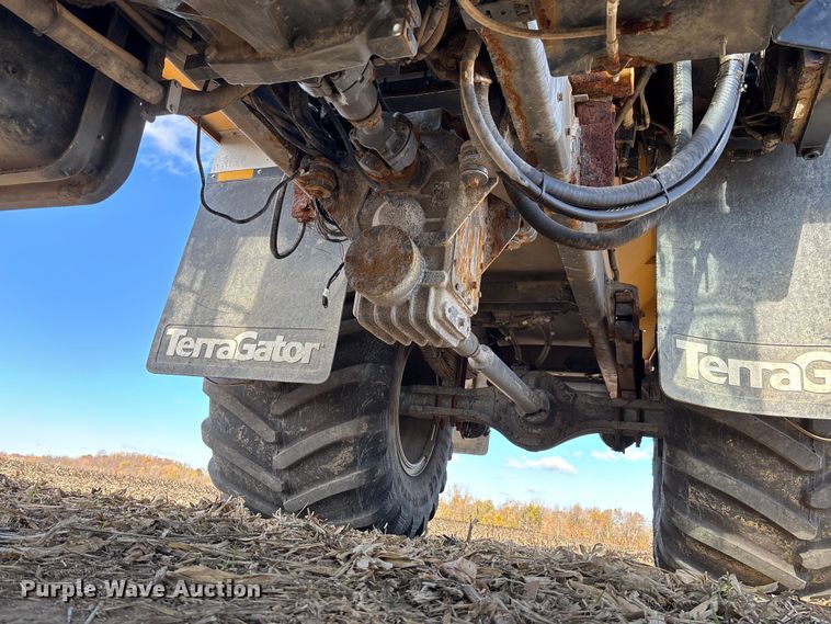 image for item EV3234 2018 TerraGator TG8400B spreader