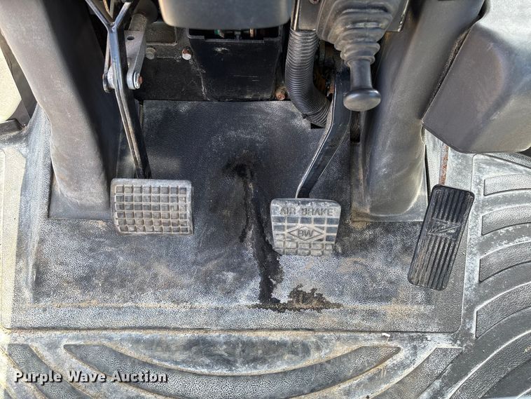 image for item EV3234 2018 TerraGator TG8400B spreader