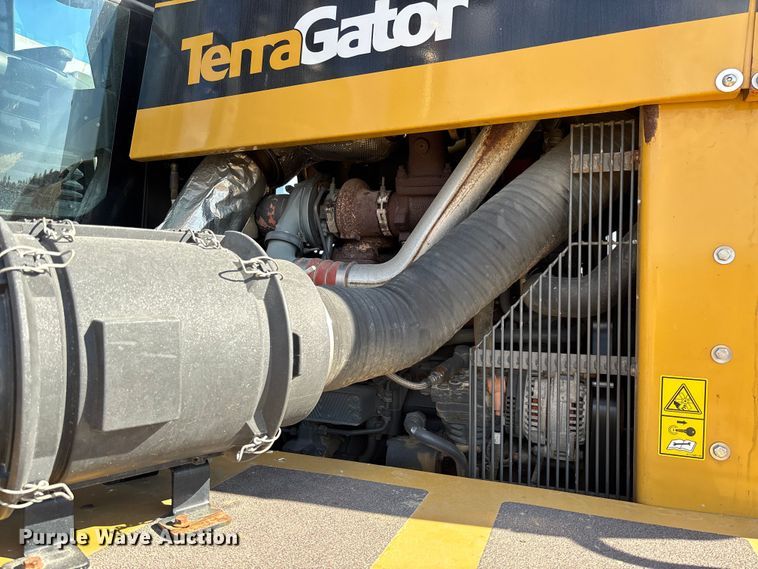 image for item EV3234 2018 TerraGator TG8400B spreader