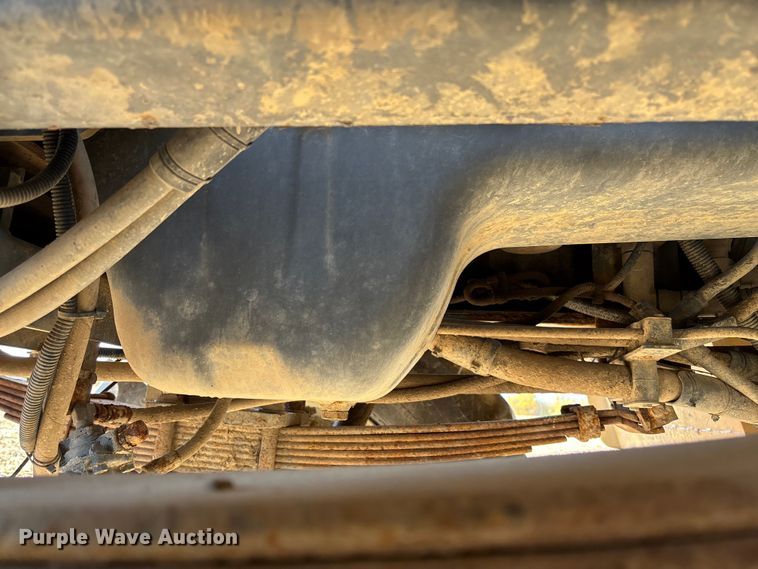 image for item EV3234 2018 TerraGator TG8400B spreader